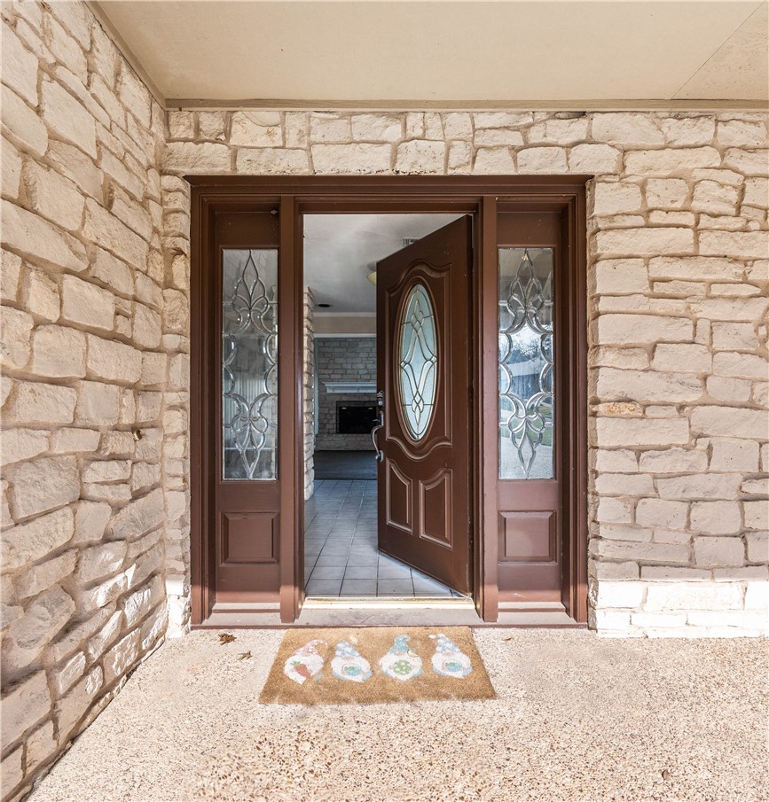 10009 Stony Point Drive Woodway TX 76712