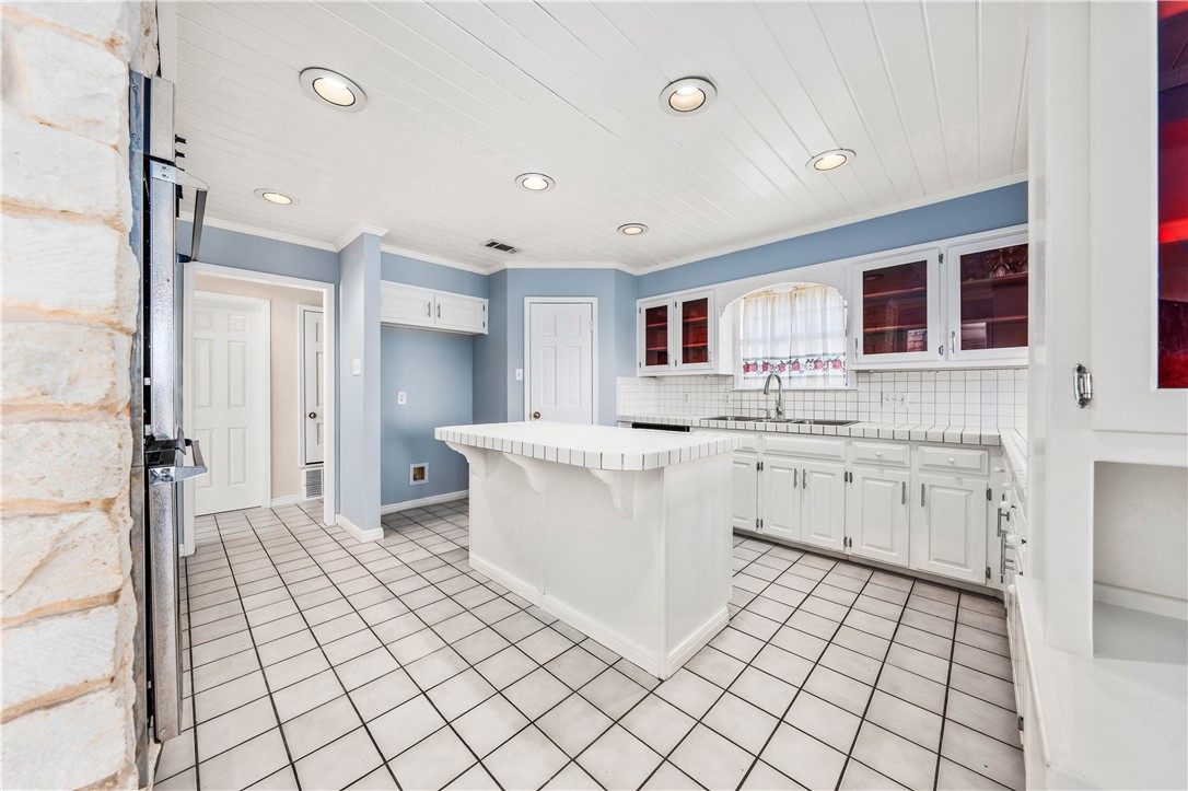 10009 Stony Point Drive Woodway TX 76712