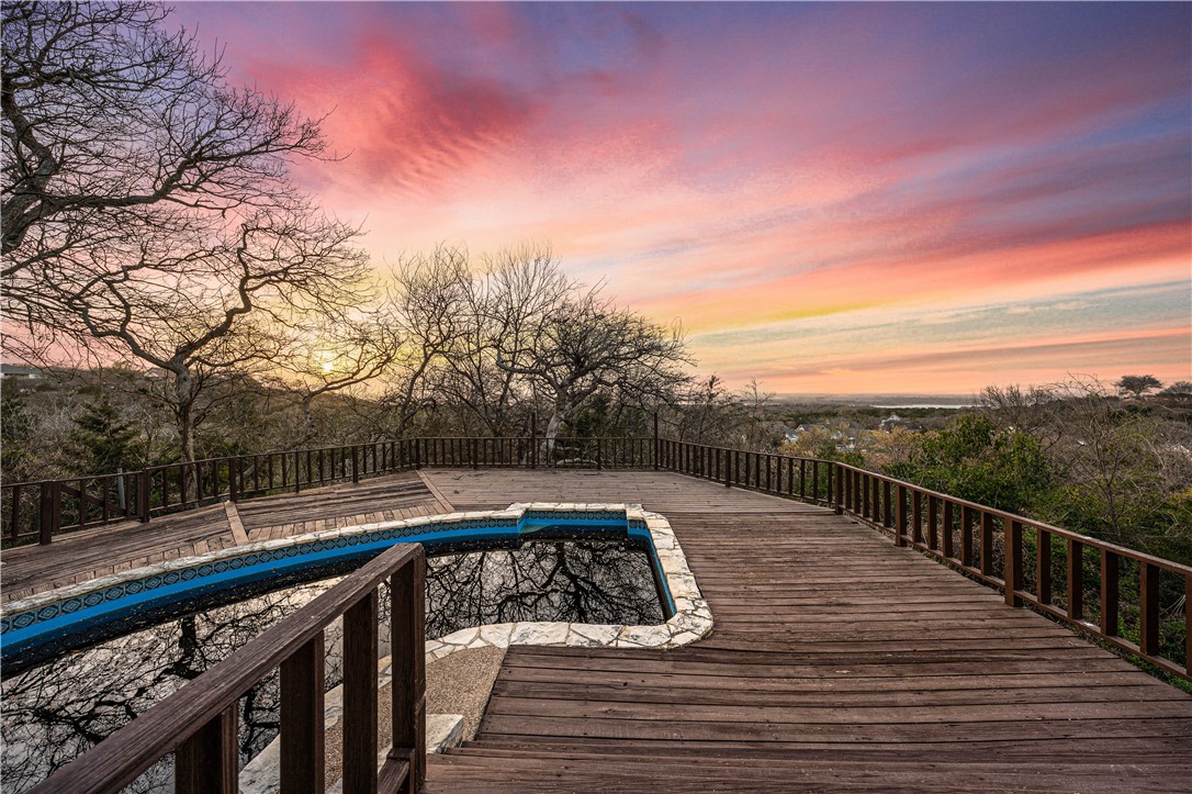 10009 Stony Point Drive Woodway TX 76712