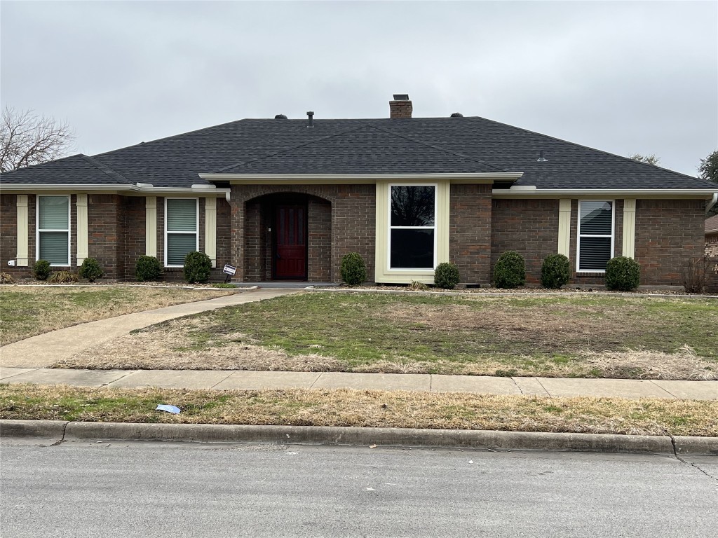 1828 Meadowview Drive Garland TX 75043