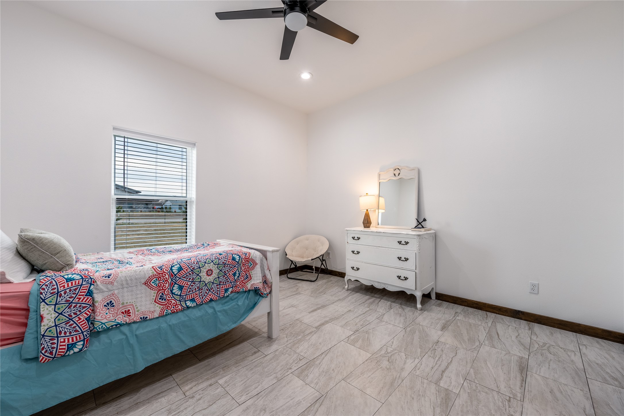 1706 County Road 35400 Sumner TX 75486