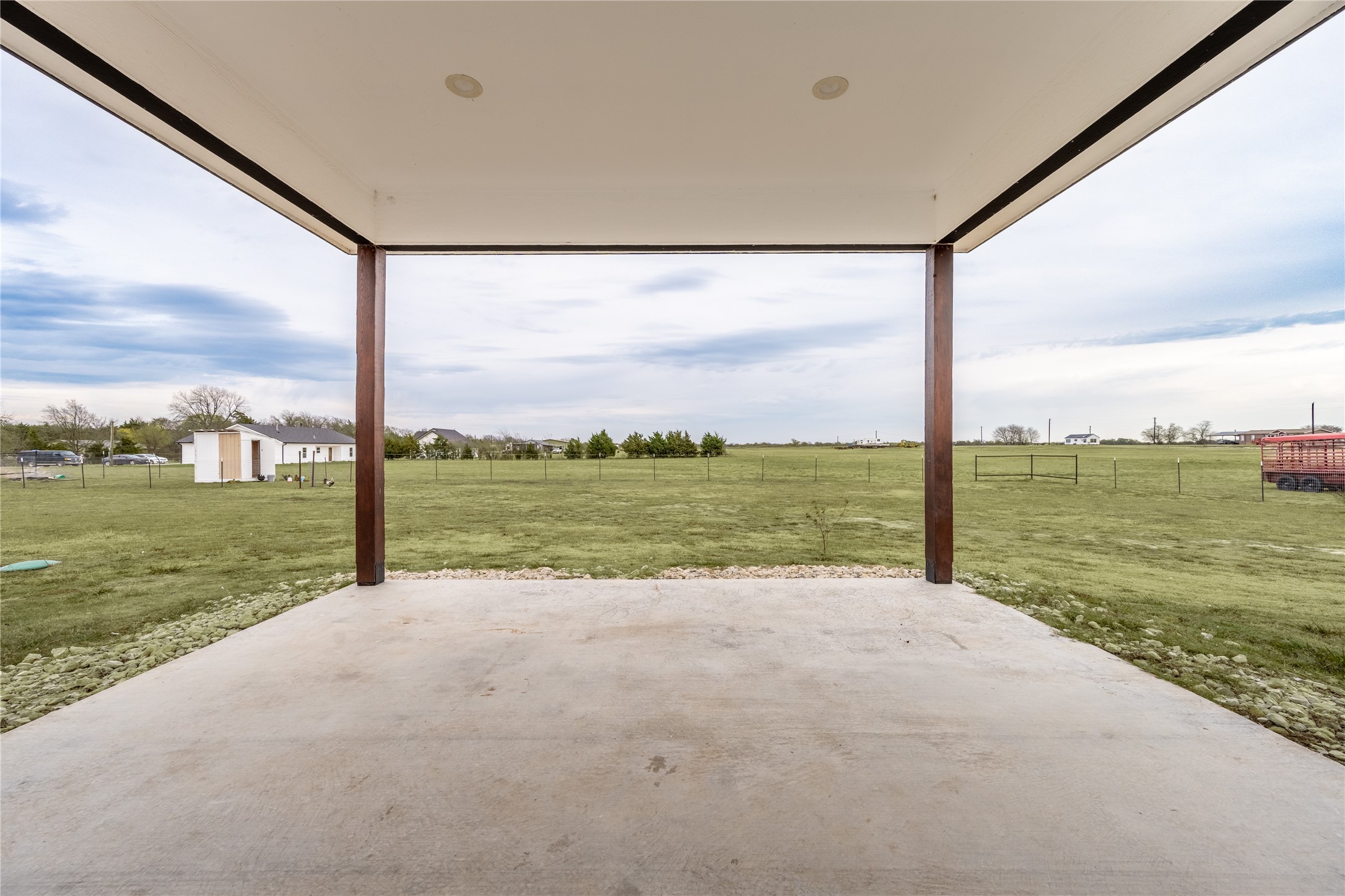 1706 County Road 35400 Sumner TX 75486