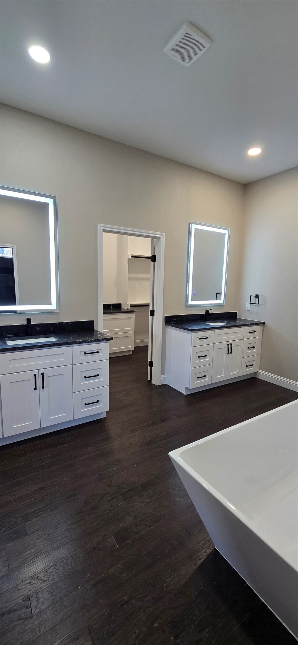 210 Knob Hill Drive Granbury TX 76048
