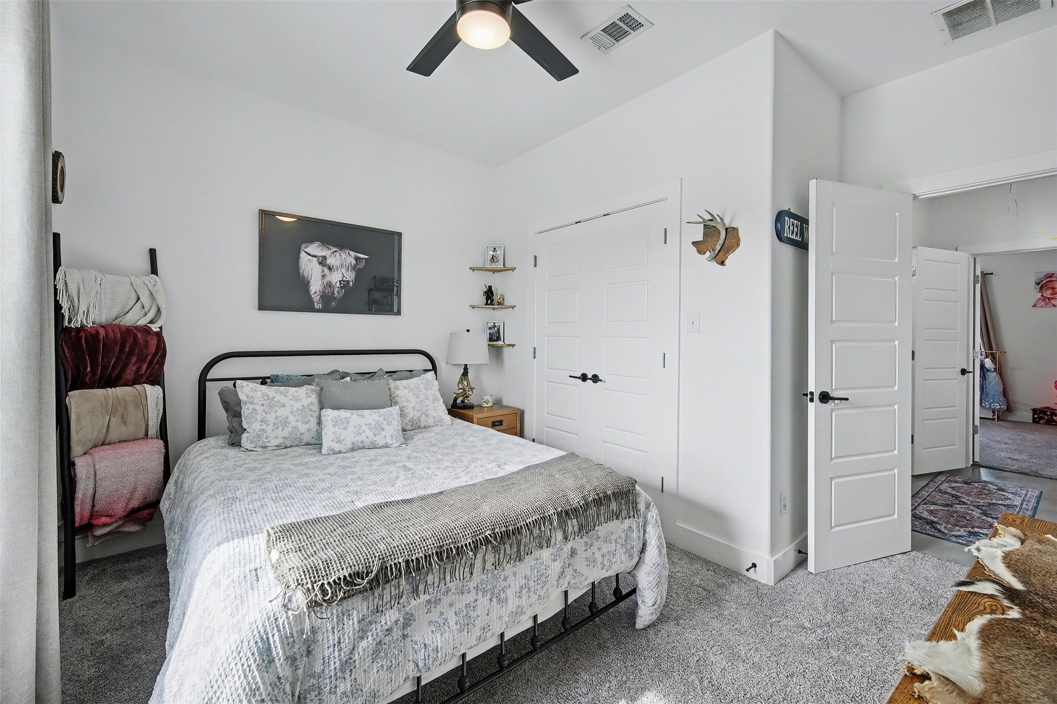 2011 County Road 1590 Alvord TX 76225
