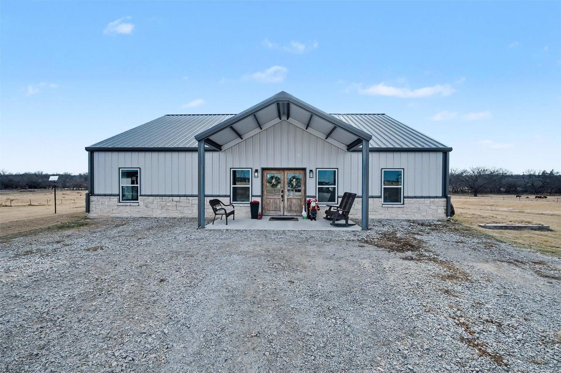 2011 County Road 1590 Alvord TX 76225