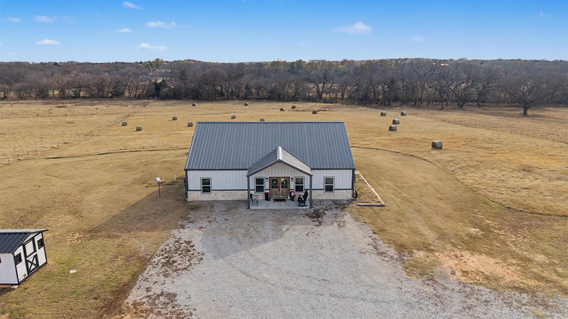 2011 County Road 1590 Alvord TX 76225
