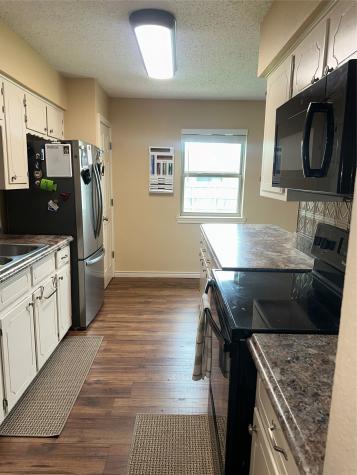 1201 N Taylor Street Gainesville TX 76240