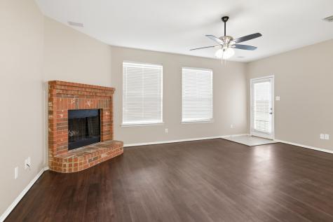 420 Sandy Creek Drive Fort Worth TX 76131