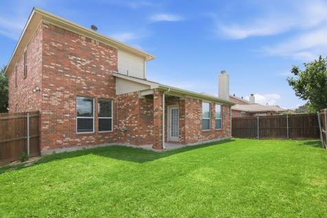 420 Sandy Creek Drive Fort Worth TX 76131