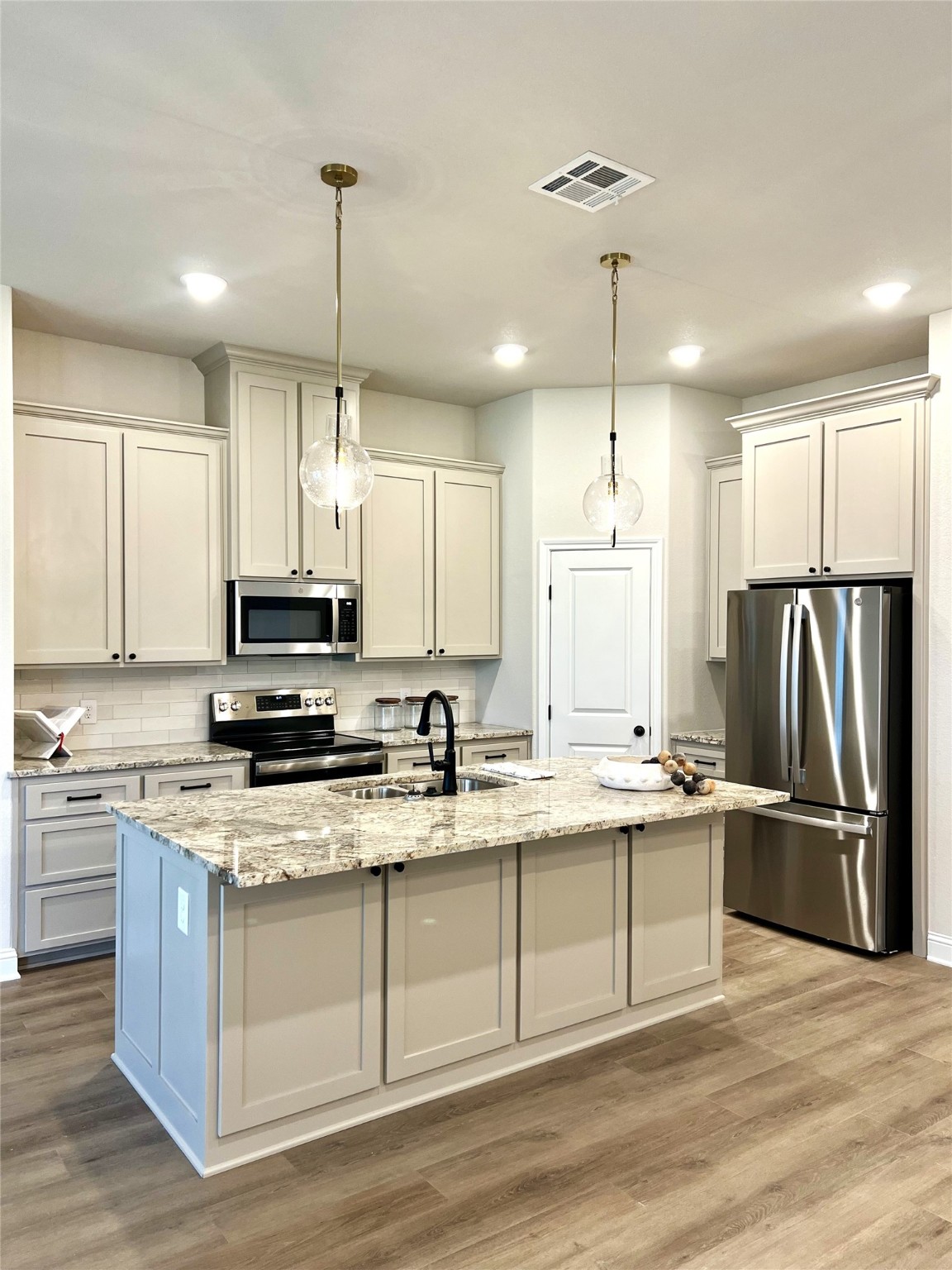 358 Frederick Drive Robinson TX 76706