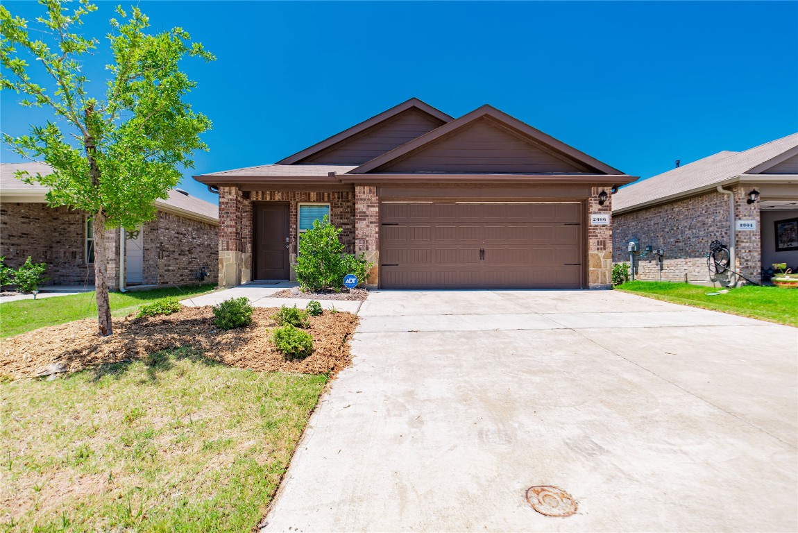 2306 Moonglade Lane Crandall TX 75114