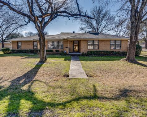 901 Sunrise Drive Ennis TX 75119
