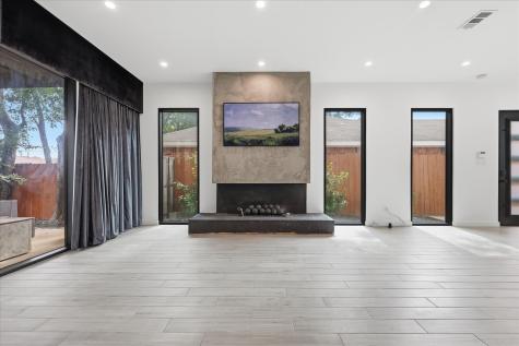 2021 Dennison Street Dallas TX 75212