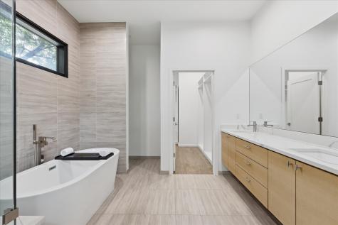 2021 Dennison Street Dallas TX 75212