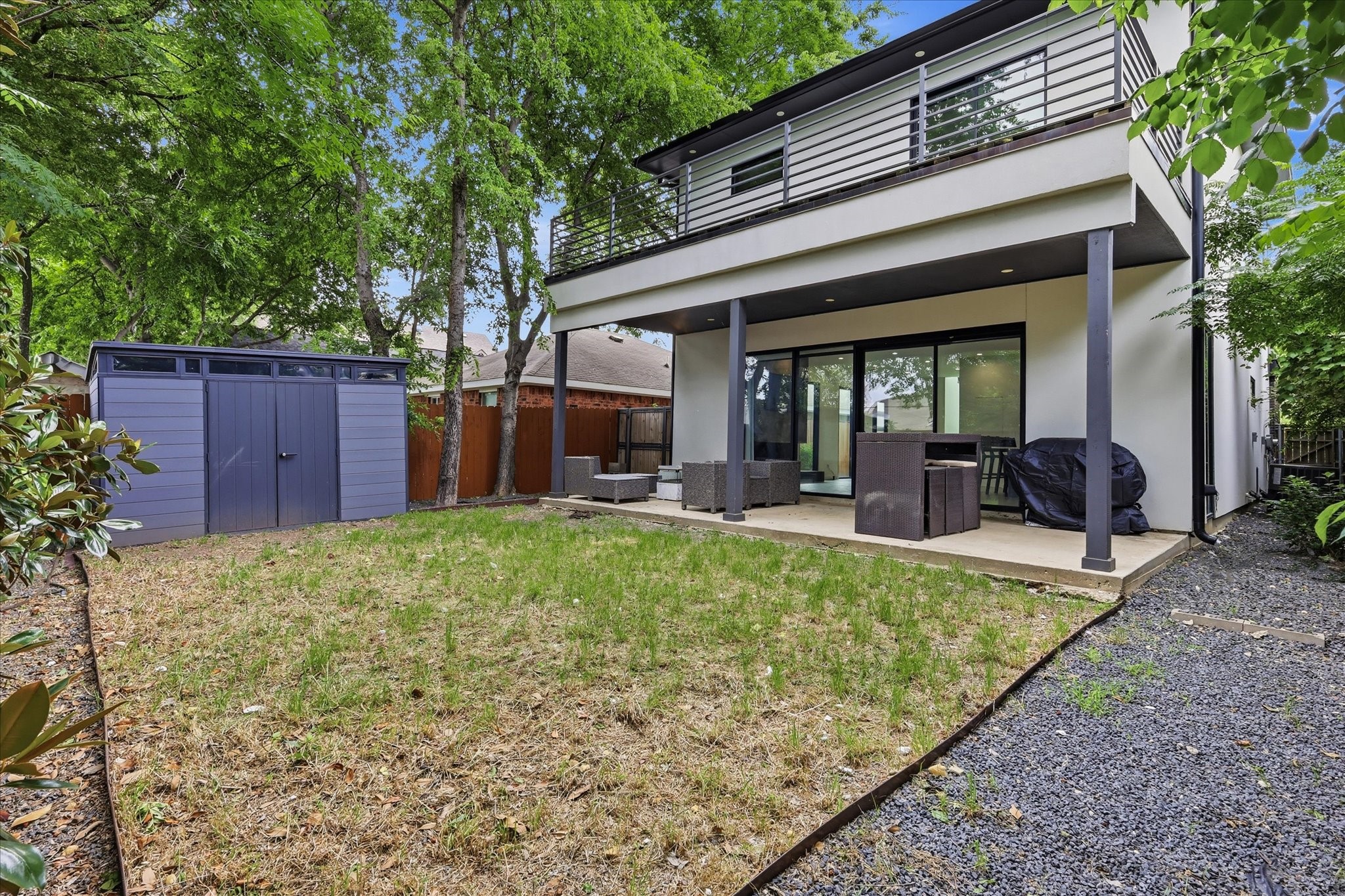 2021 Dennison Street Dallas TX 75212
