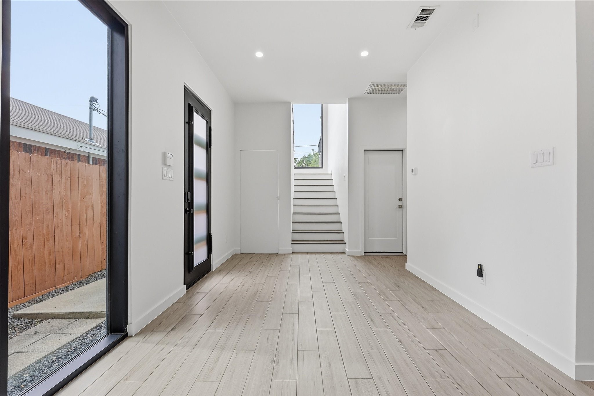 2021 Dennison Street Dallas TX 75212