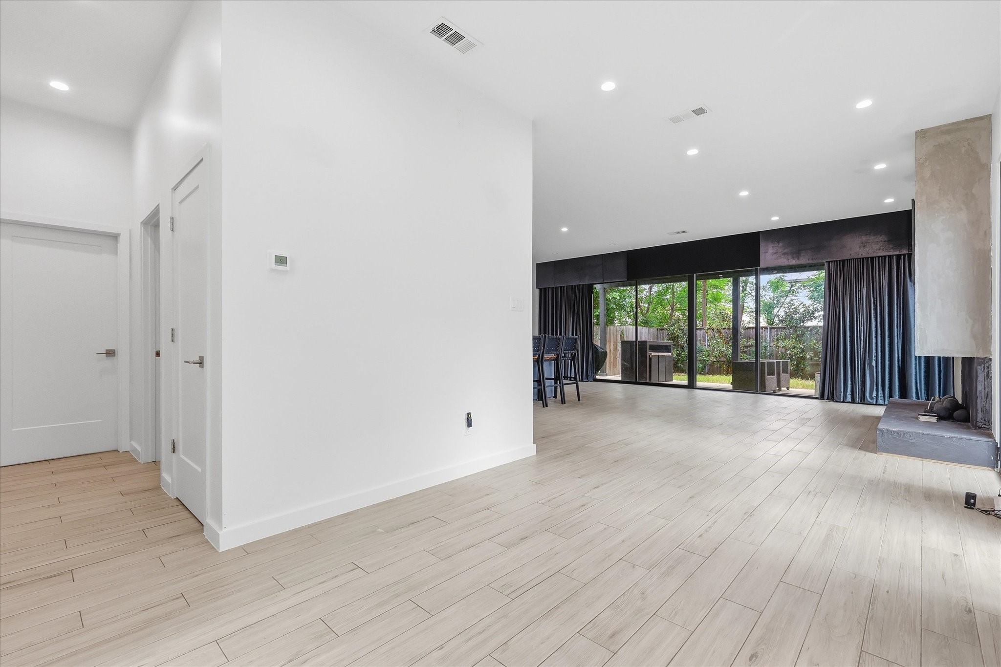 2021 Dennison Street Dallas TX 75212