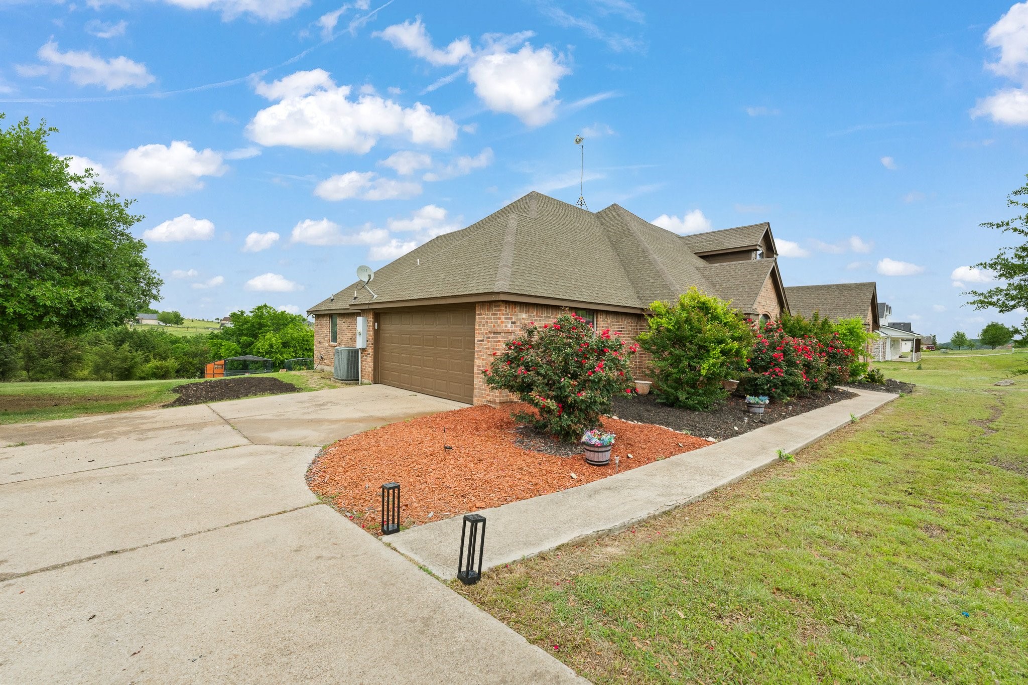 439 Stone Mountain Cresson TX 76035