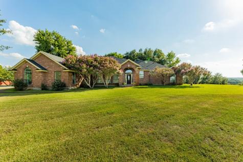 1057 County Road 512 Stephenville TX 76401