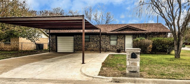 1209 SE 14th Street Mineral Wells TX 76067