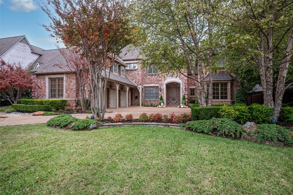 6739 Meadow Road Dallas TX 75230