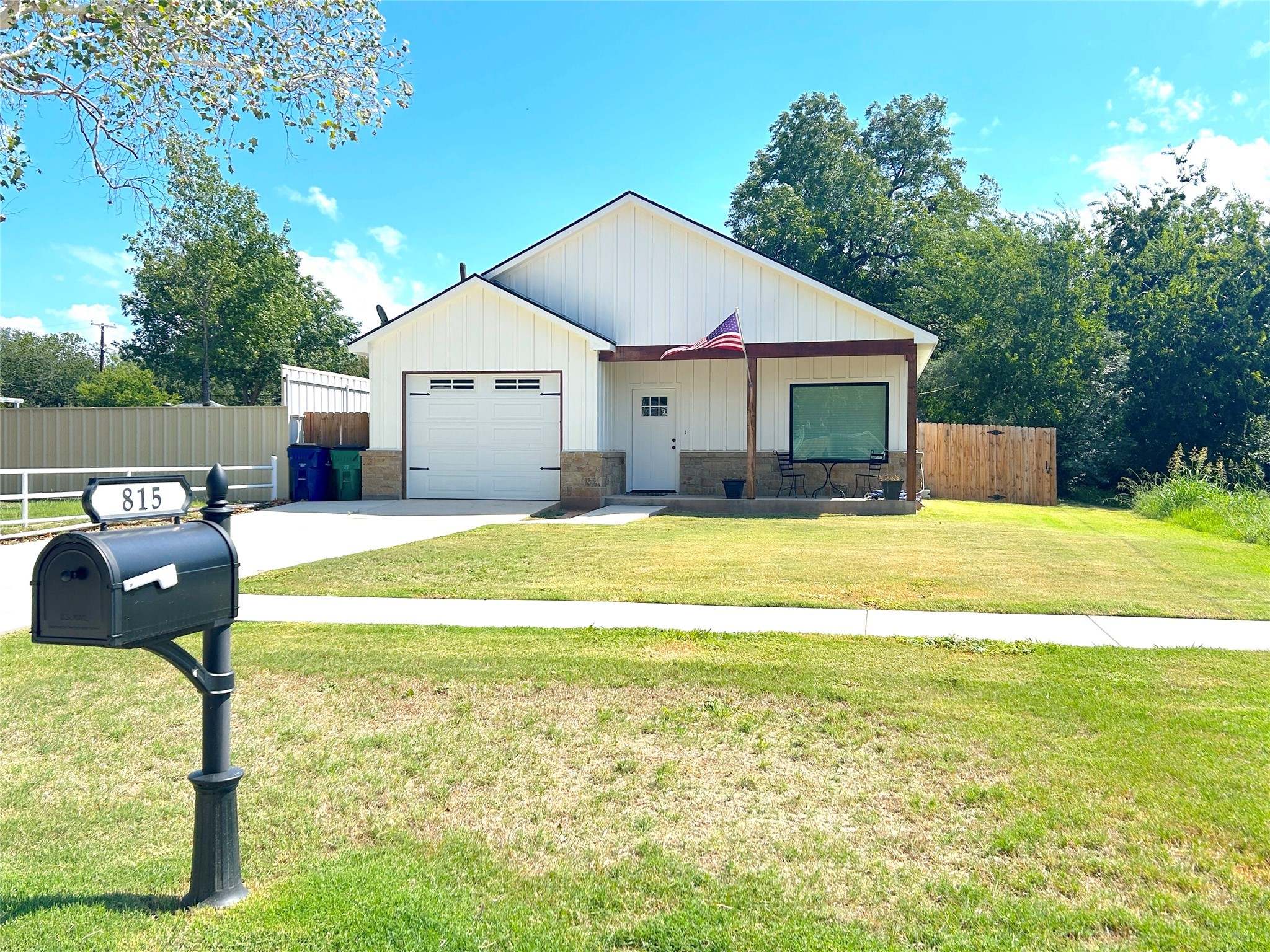 815 Virginia Street Graham TX 76450