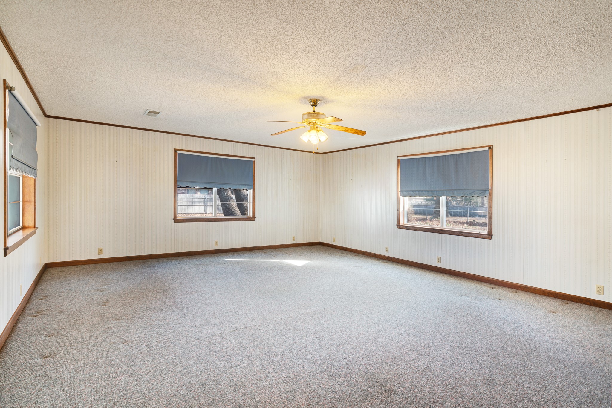 175 45th Street SW Paris TX 75460