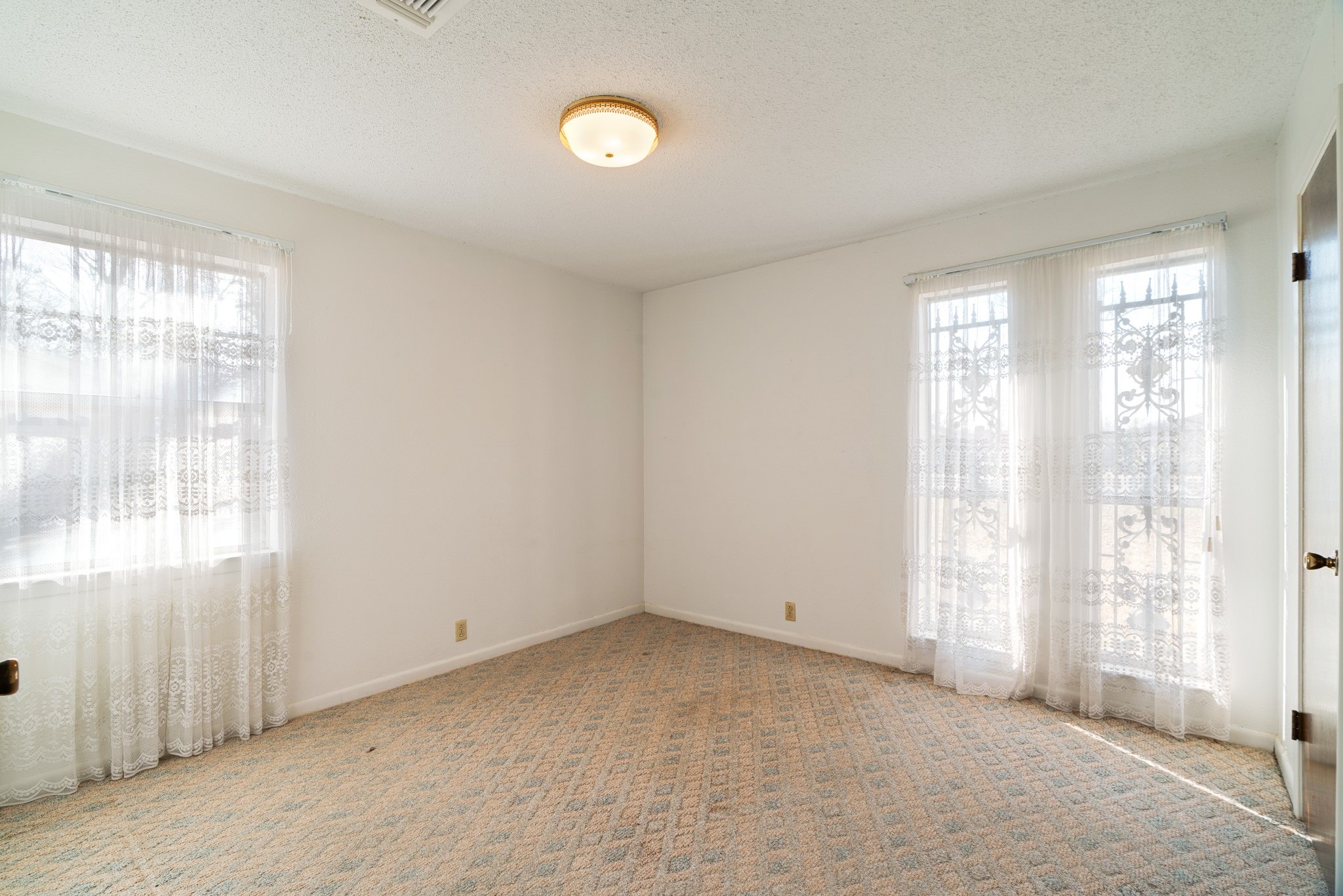 175 45th Street SW Paris TX 75460