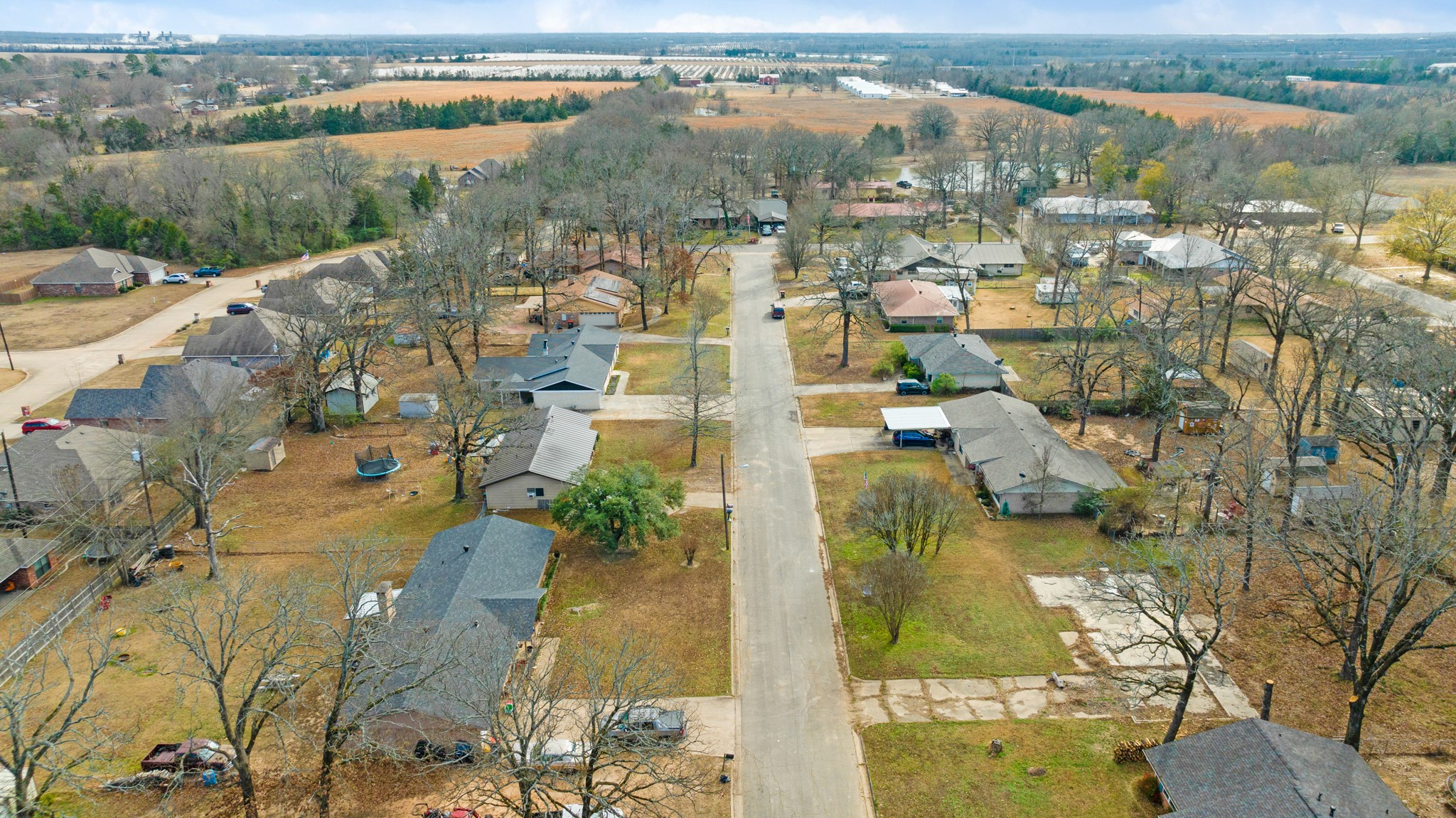 175 45th Street SW Paris TX 75460