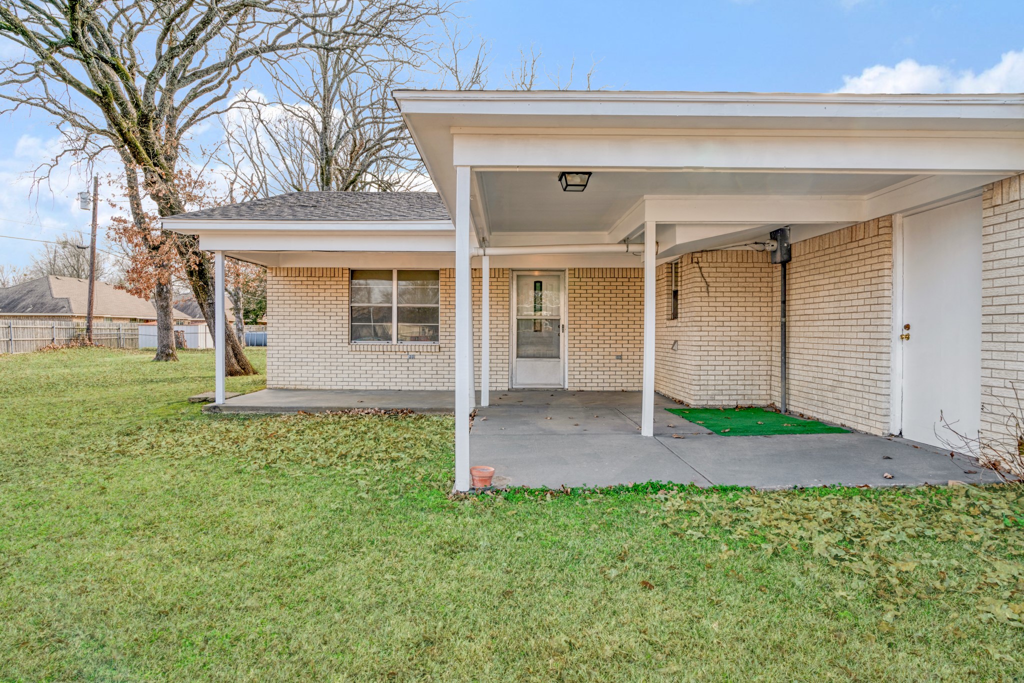 175 45th Street SW Paris TX 75460