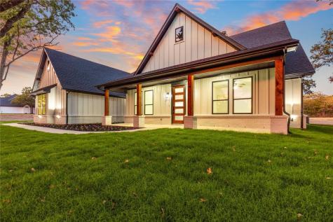 202 Luke Road Springtown TX 76082