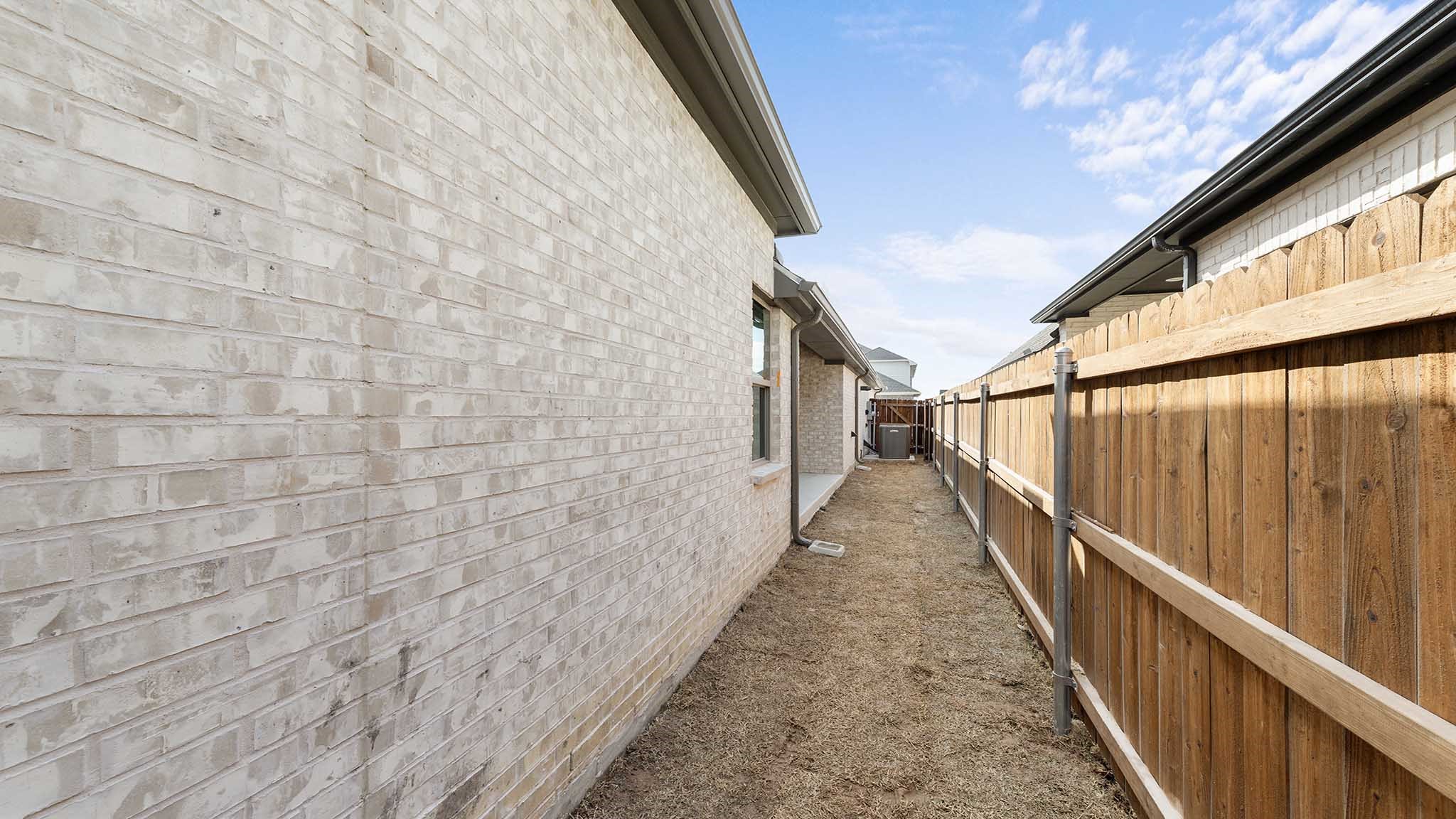 2821 Fargo Mews Fate TX 75087