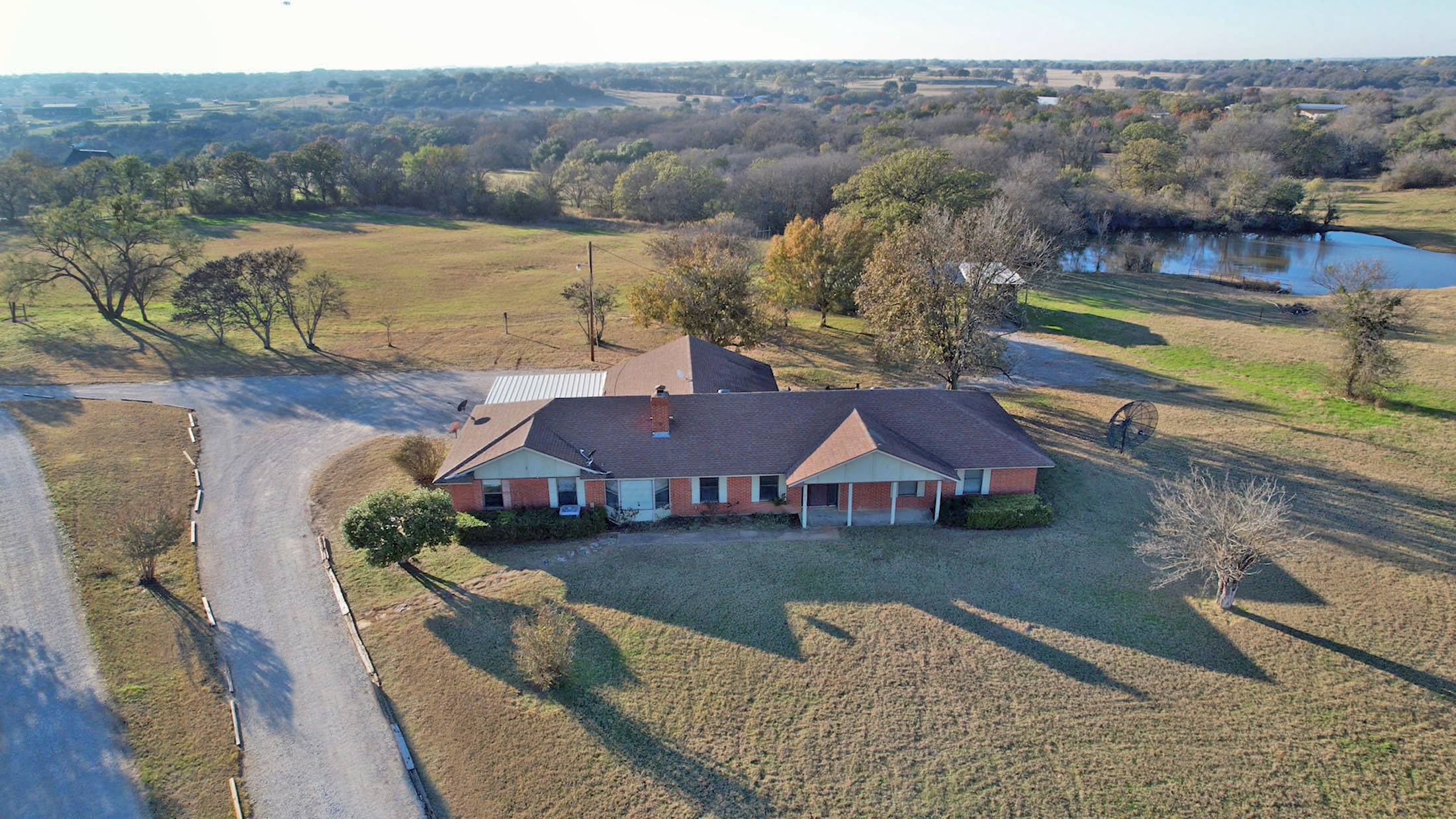 1055 Harmony Circle Weatherford TX 76087