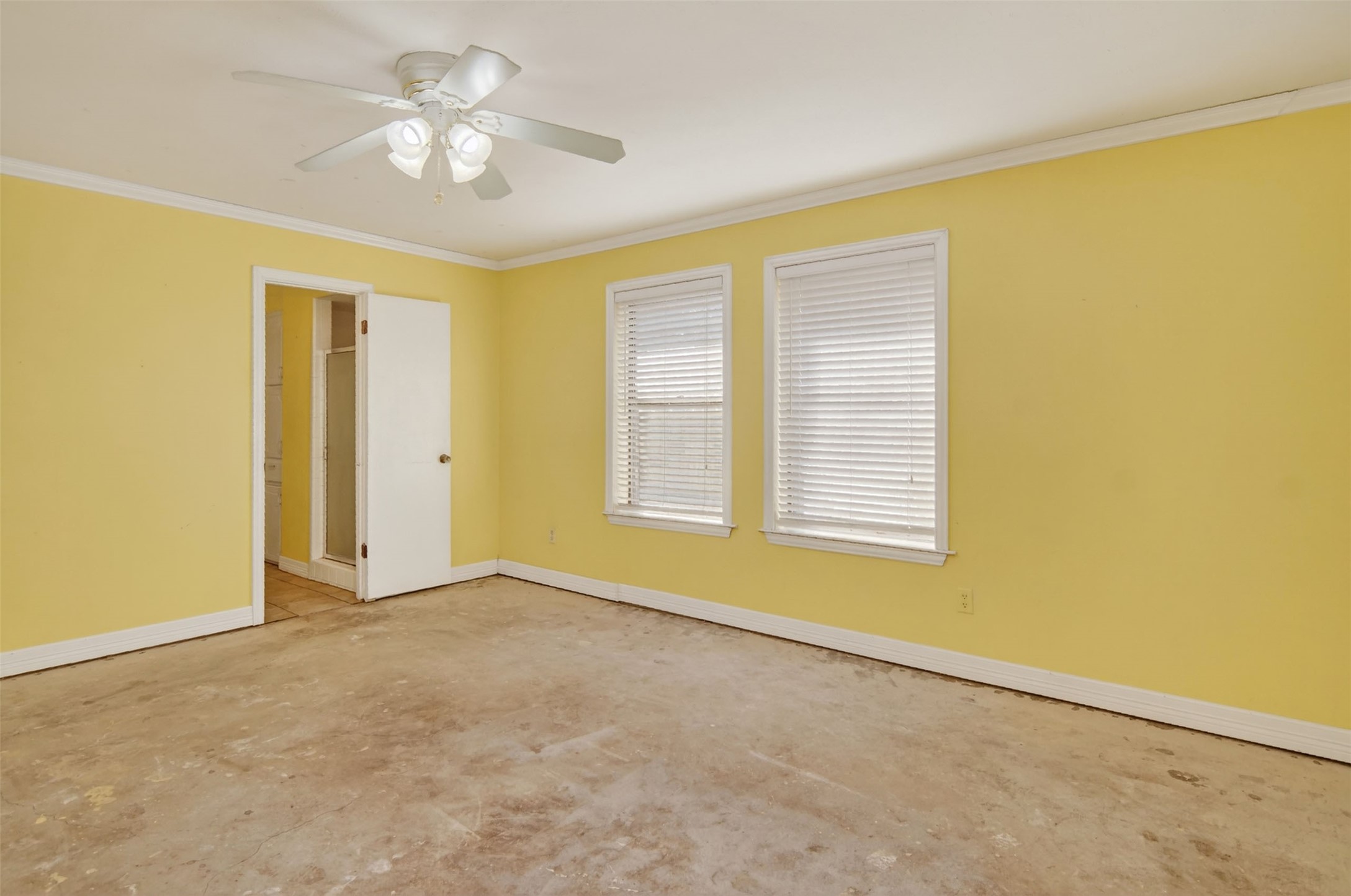 1055 Harmony Circle Weatherford TX 76087