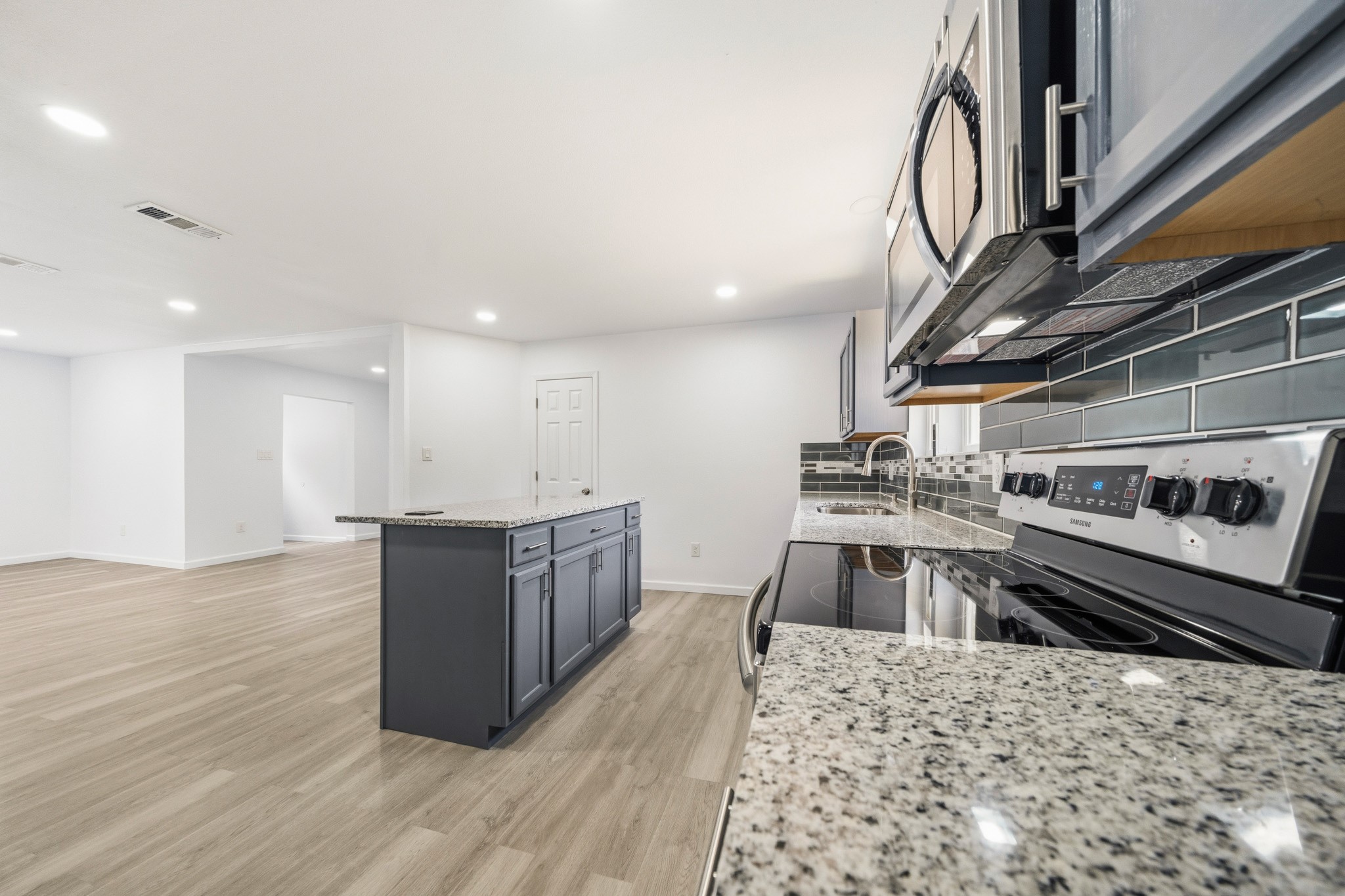 2520 Briarwood Lane Bellmead TX 76705