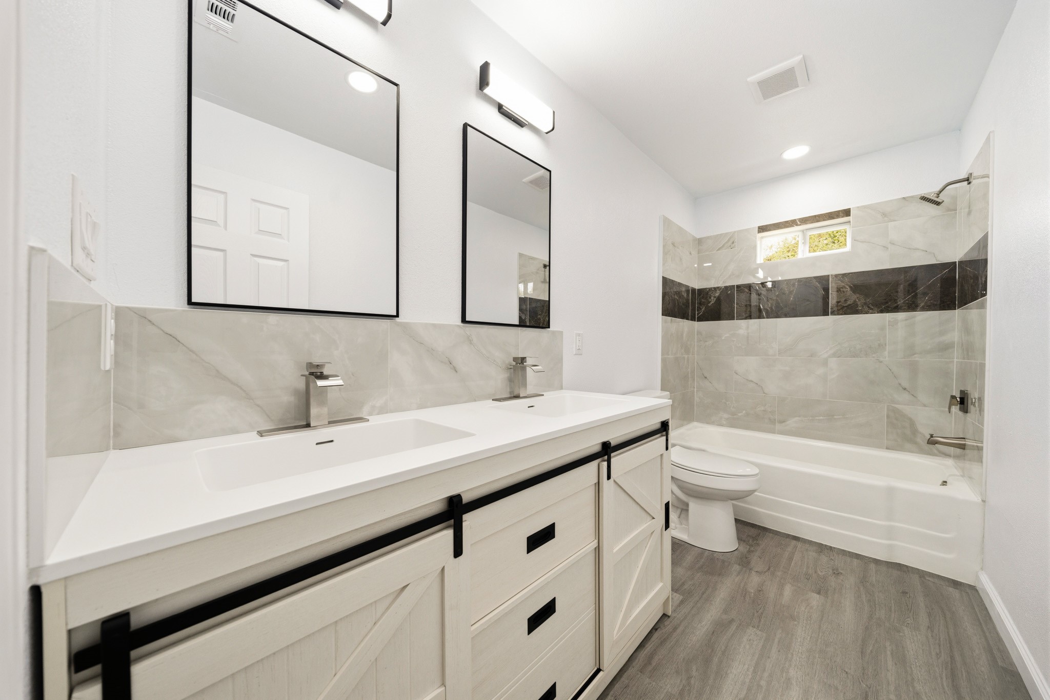 2520 Briarwood Lane Bellmead TX 76705