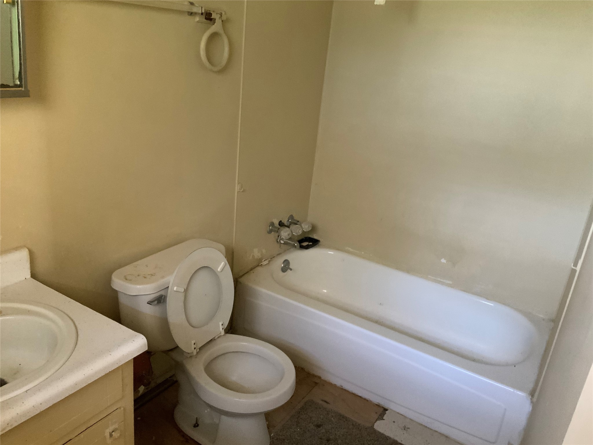 400 N Weaver Street Gainesville TX 76240