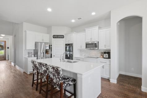 704 Cactus Creek Court Godley TX 76044