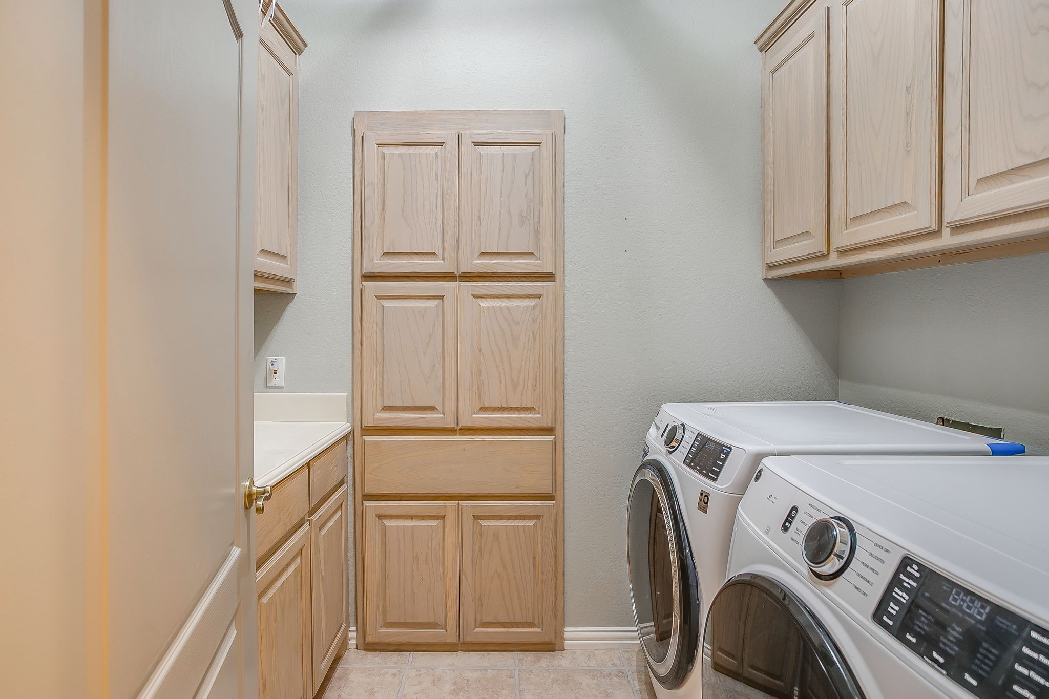 2210 Riverwood Drive Weatherford TX 76087