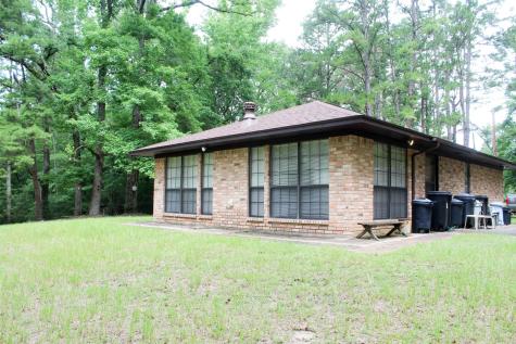 2733 County Road 1560 Grapeland TX 75844