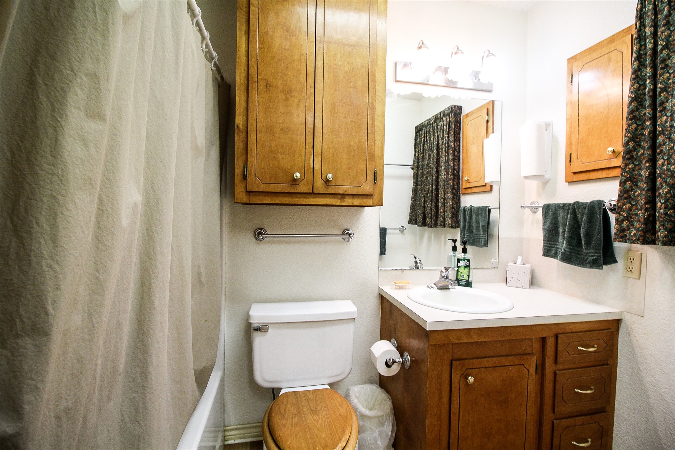 2733 County Road 1560 Grapeland TX 75844