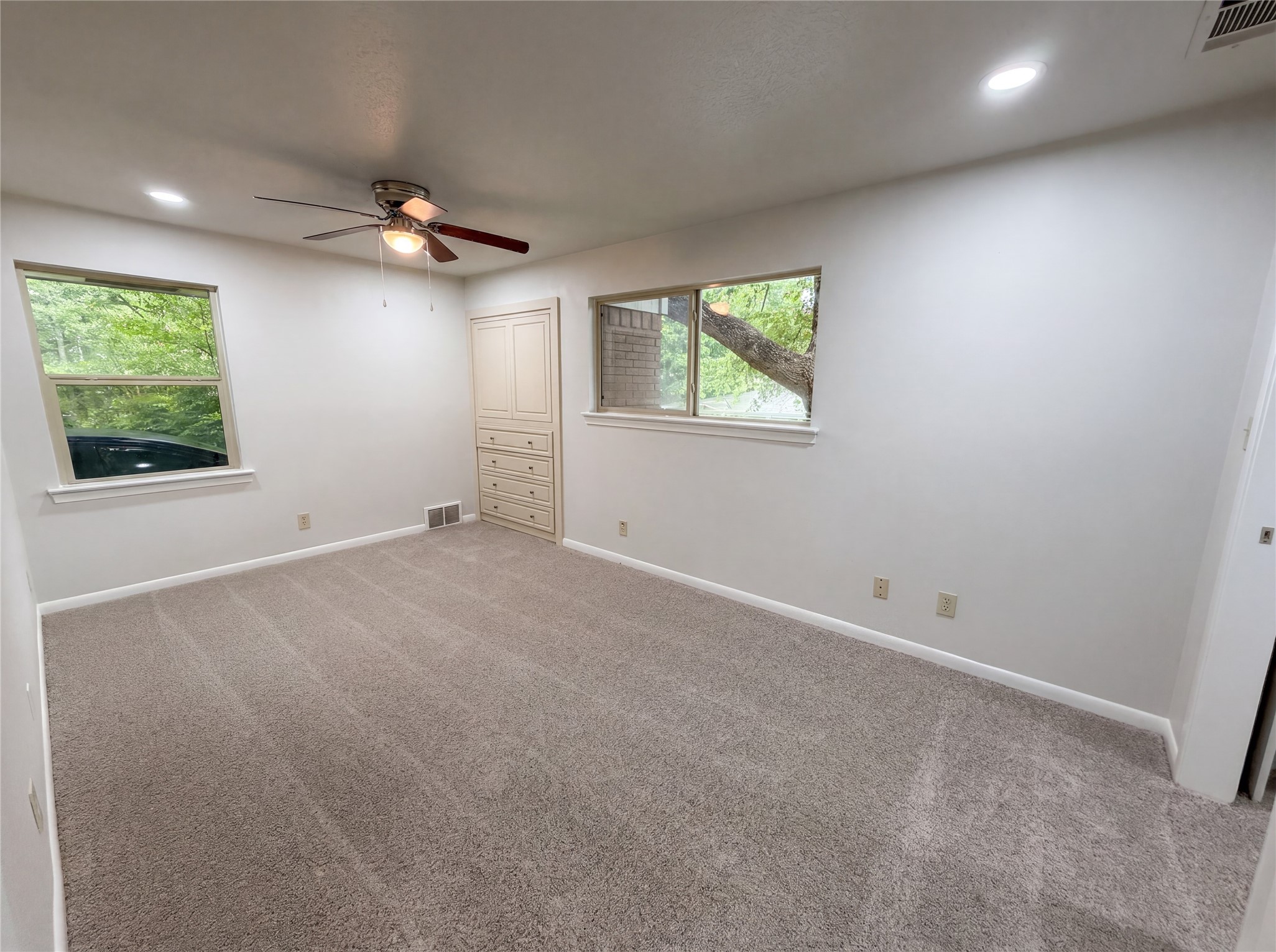 6878 Burwood Lane Dallas TX 75214