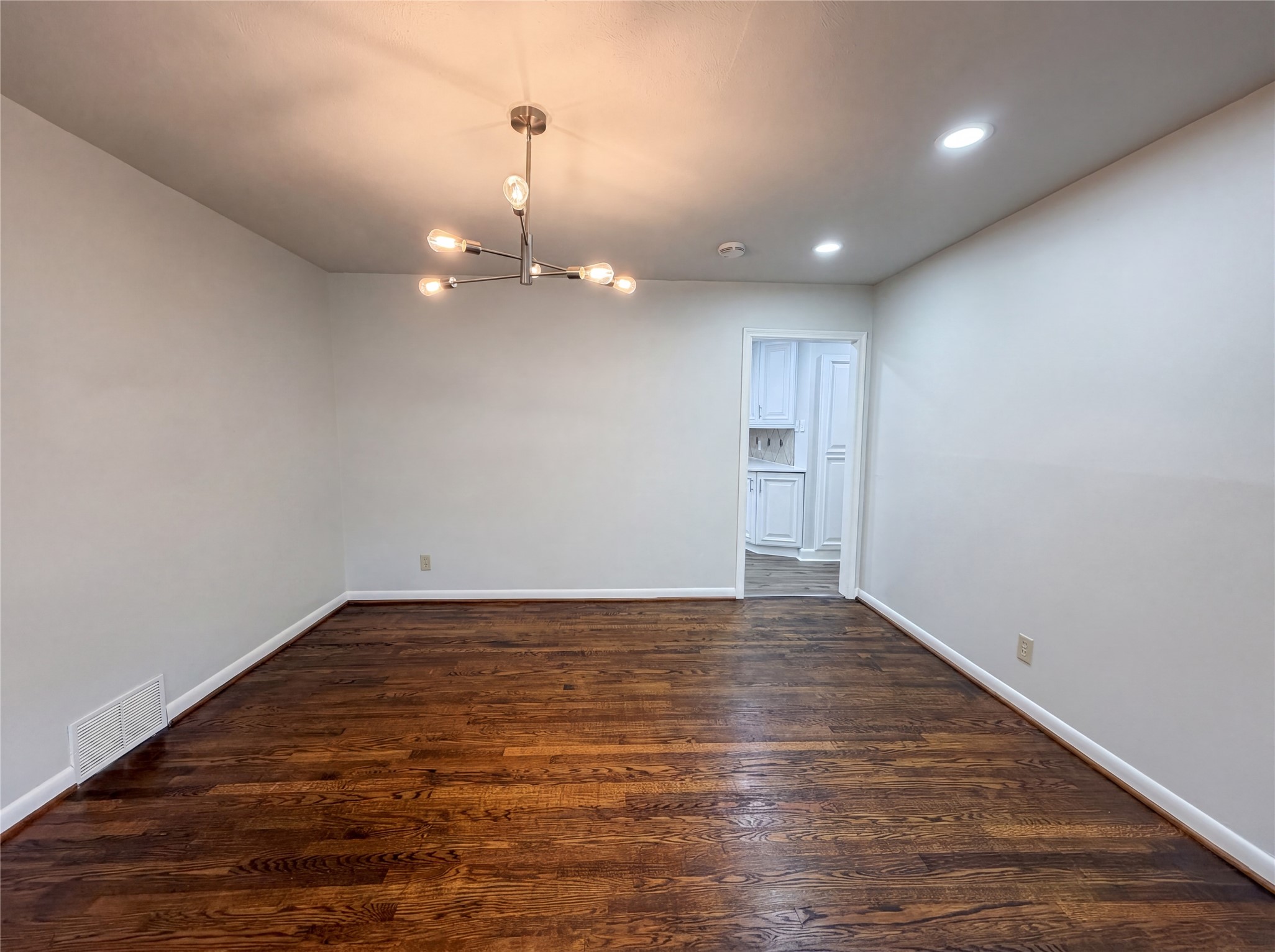 6878 Burwood Lane Dallas TX 75214