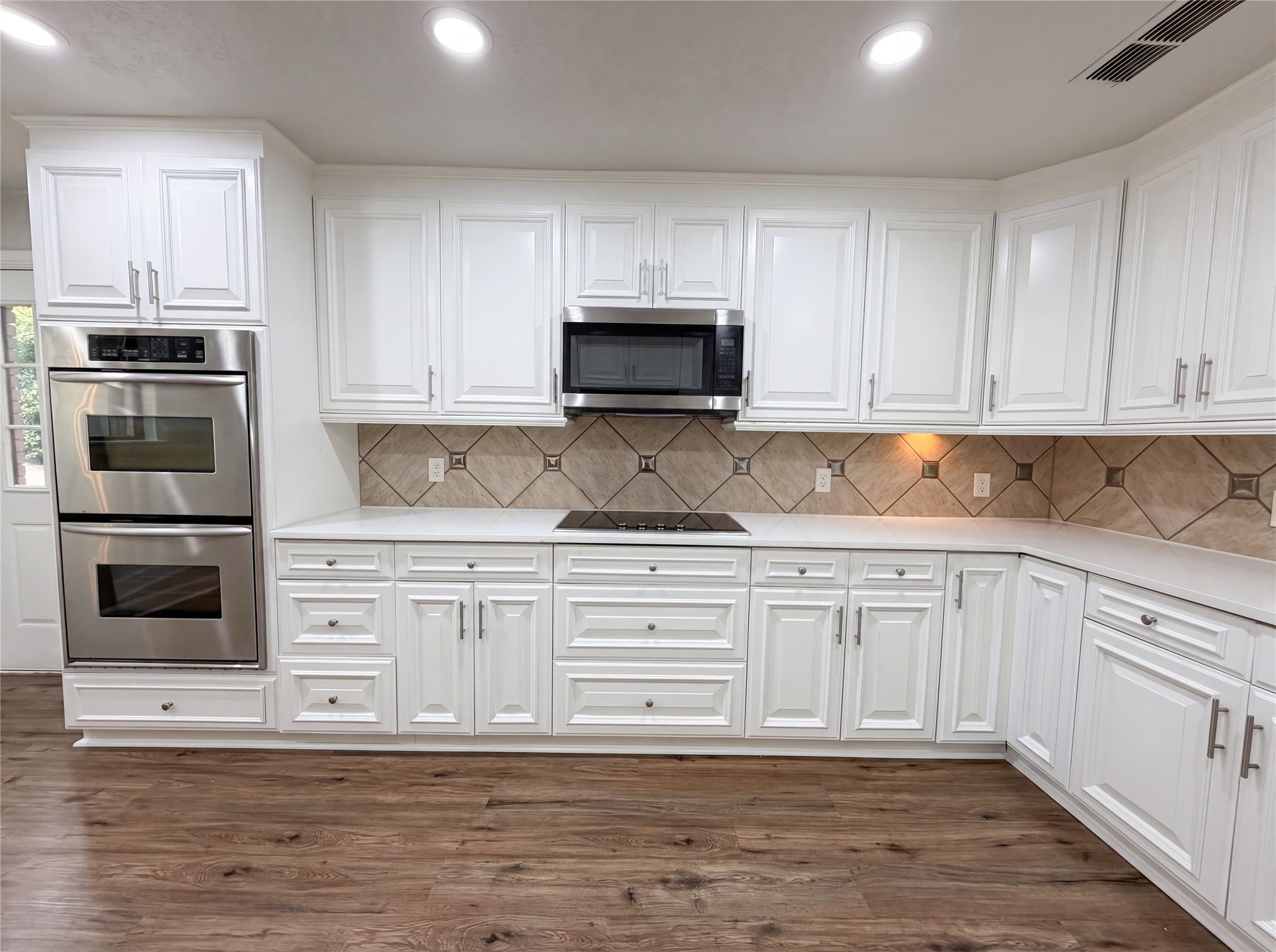 6878 Burwood Lane Dallas TX 75214