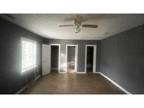 4518 Erath Street Fort Worth TX 76119