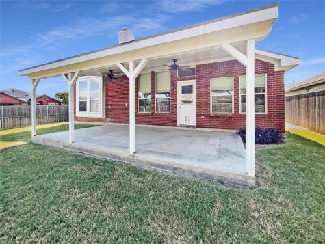 1000 Andrew Street Burleson TX 76028