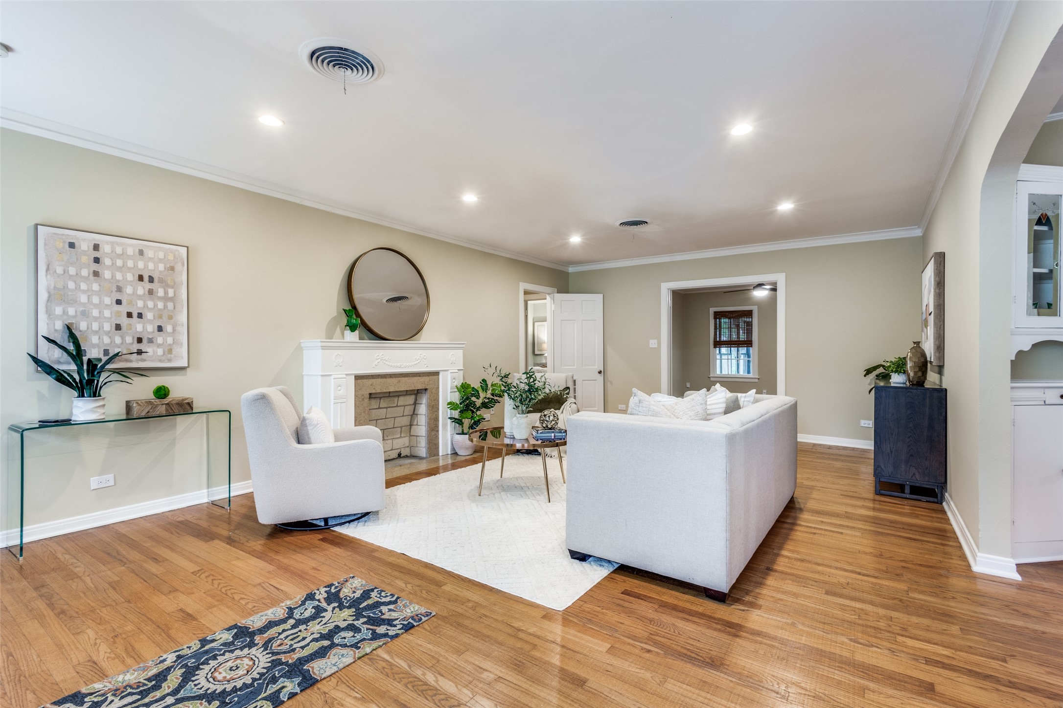 415 W Louisiana Street Mckinney TX 75069