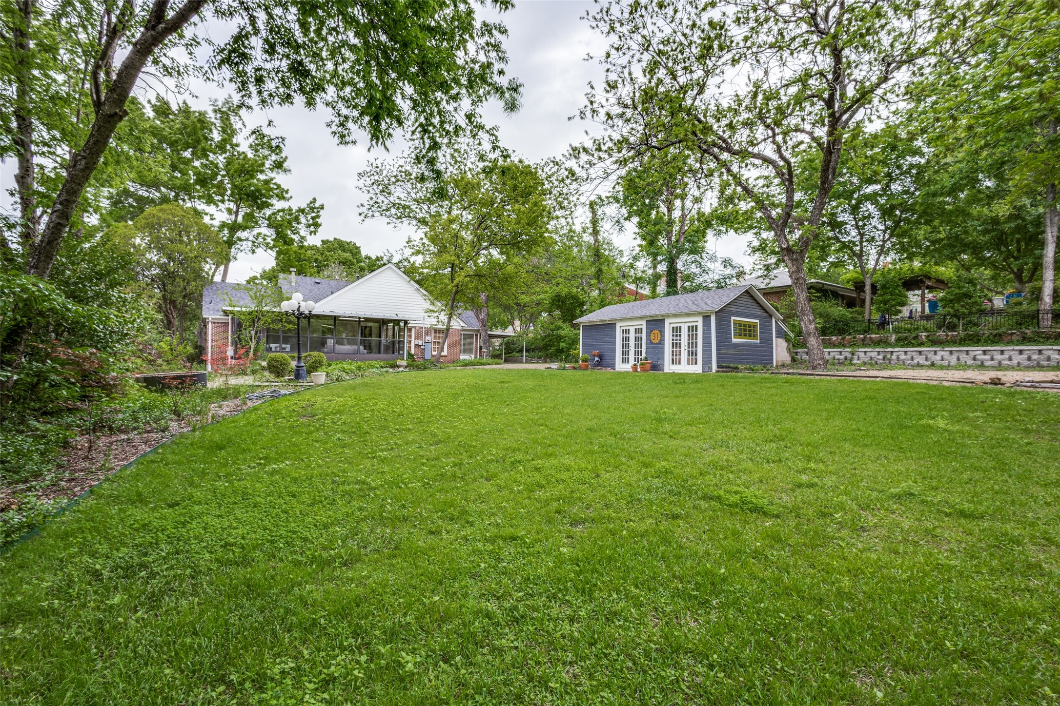 415 W Louisiana Street Mckinney TX 75069