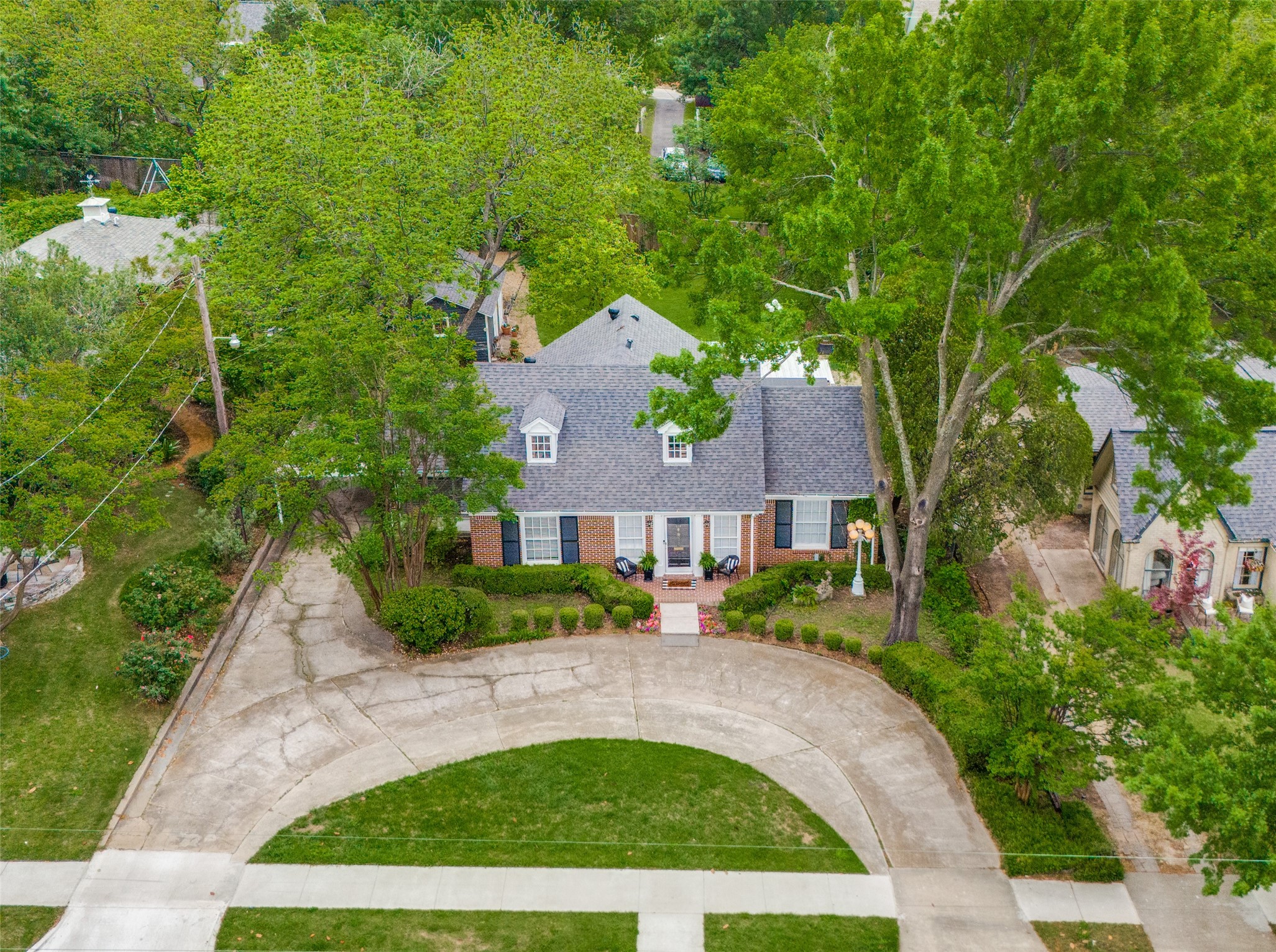 415 W Louisiana Street Mckinney TX 75069