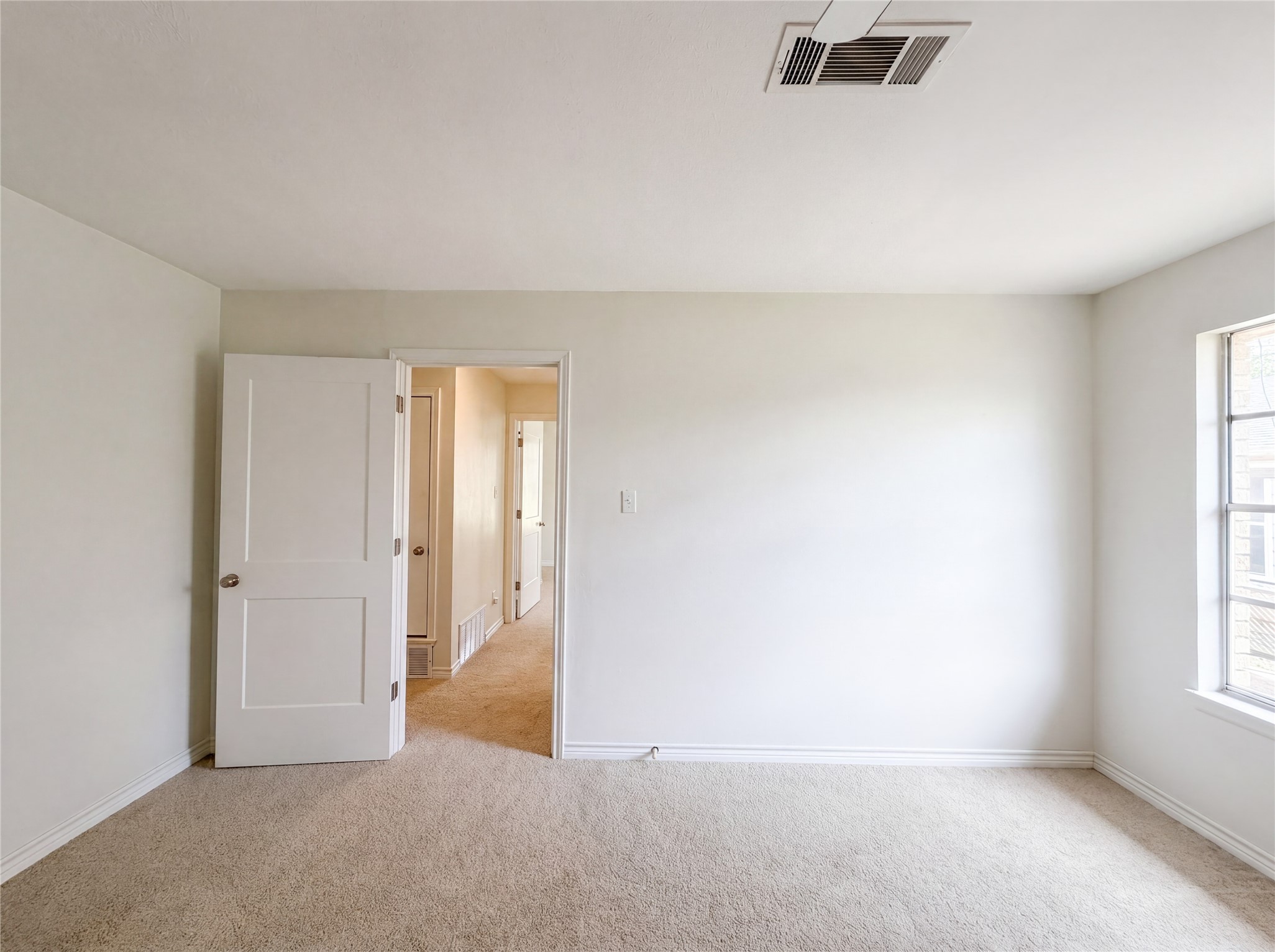 205 W Decatur Street Chico TX 76431
